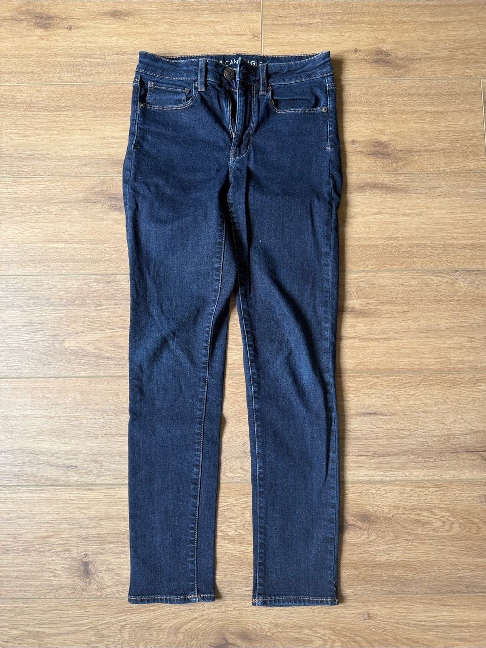 American Eagle Dark Blue Women's Hi Rise Super Stretch Skinny Jeans - size 4 reg